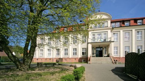 Unsere Jugendherberge liegt direkt im Städtchen Burg Stargard